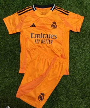 Uniforme Niño Real Madrid