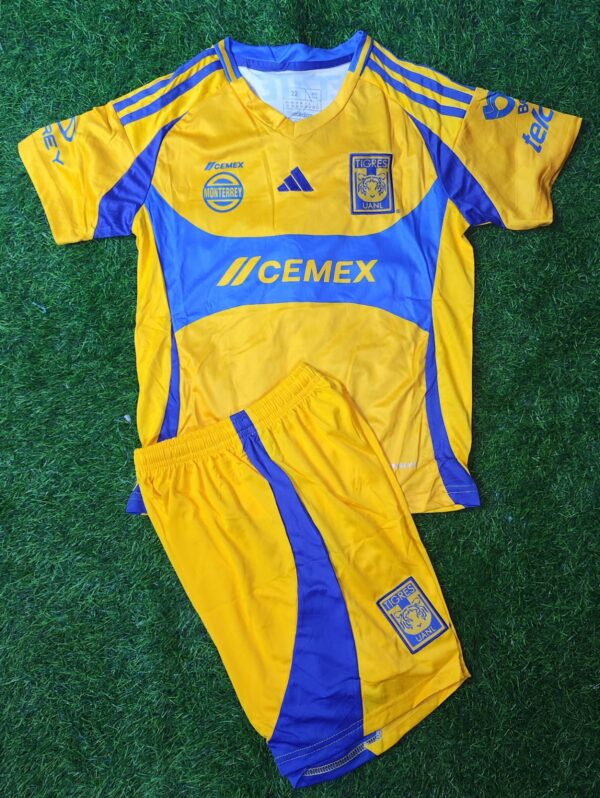 Uniforme Niño Tigres